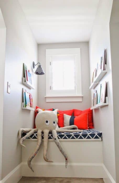 Reading nook painted benjamin moore gray owl