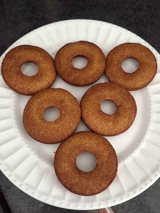 Easy to make (and healthy!) baked donut recipe
