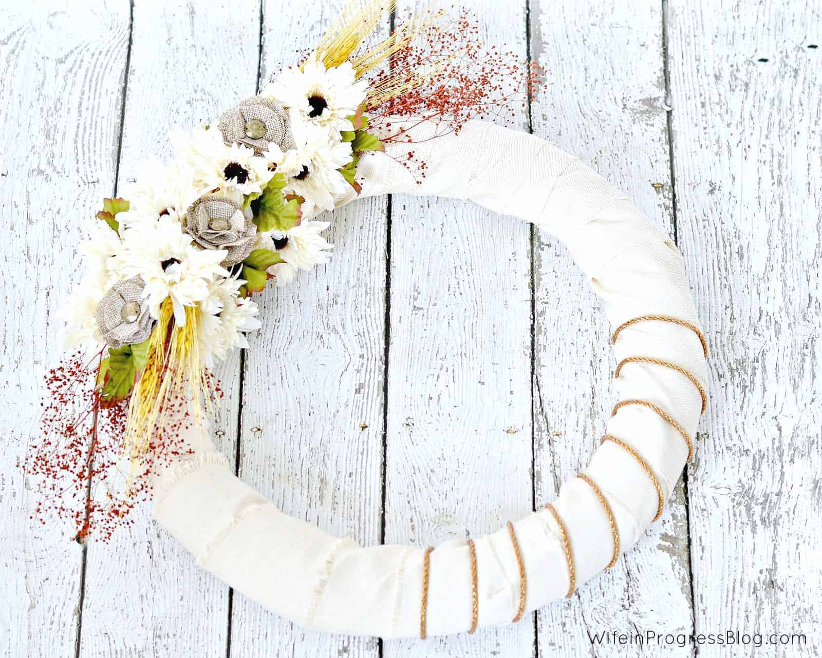 How to Make an Easy Fall Burlap Wreath