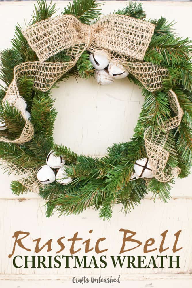 How to Make a Christmas Wreath - 21 of the best Christmas Wreaths That You Can Make Yourself! I love this rustic bell wreath!
