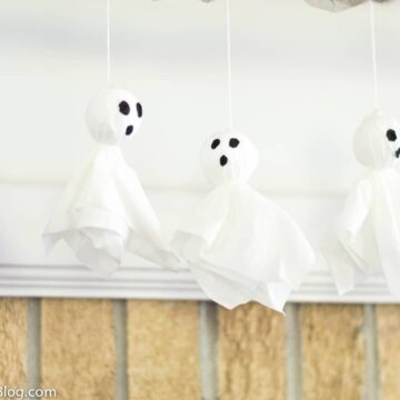 Easy Halloween Ghost Garland (DIY Craft) - Jenna Kate at Home