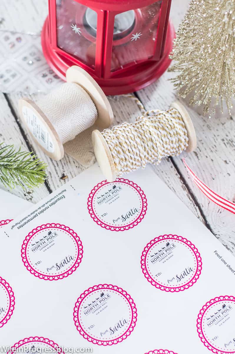 FREE printable! Download these labels to easily label Santa gifts. The kids will love their North Pole Express Mail!