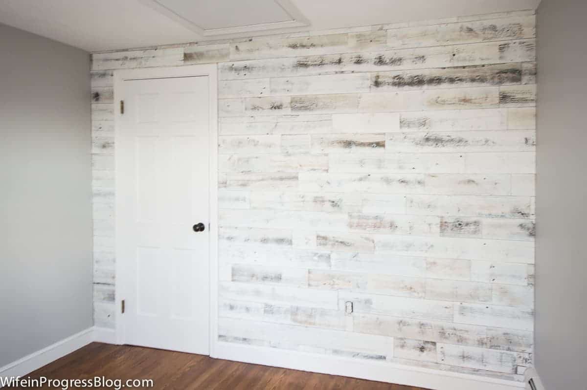 Easy Reclaimed Wood Accent Wall