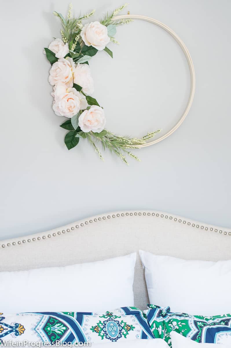 DIY embroidery hoop wreath | DIY wreaths | spring wreath ideas | 