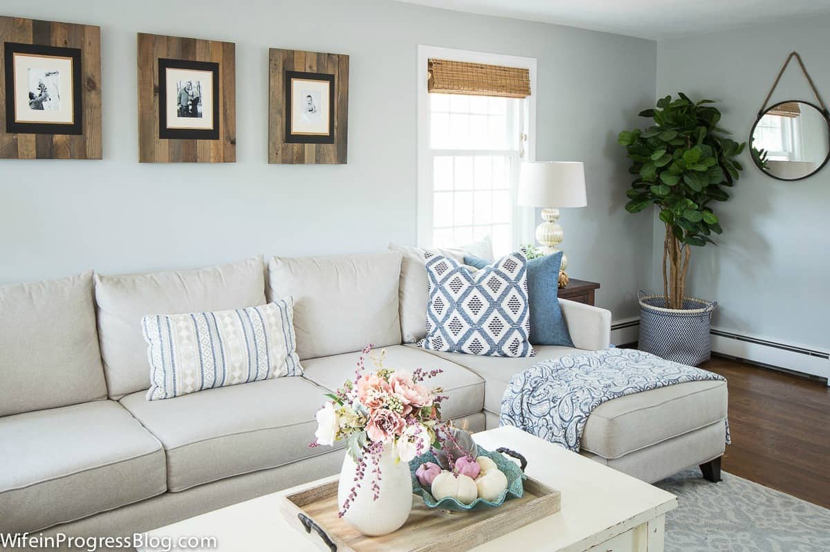 Farmhouse fall home tour with colors of blue and mauve