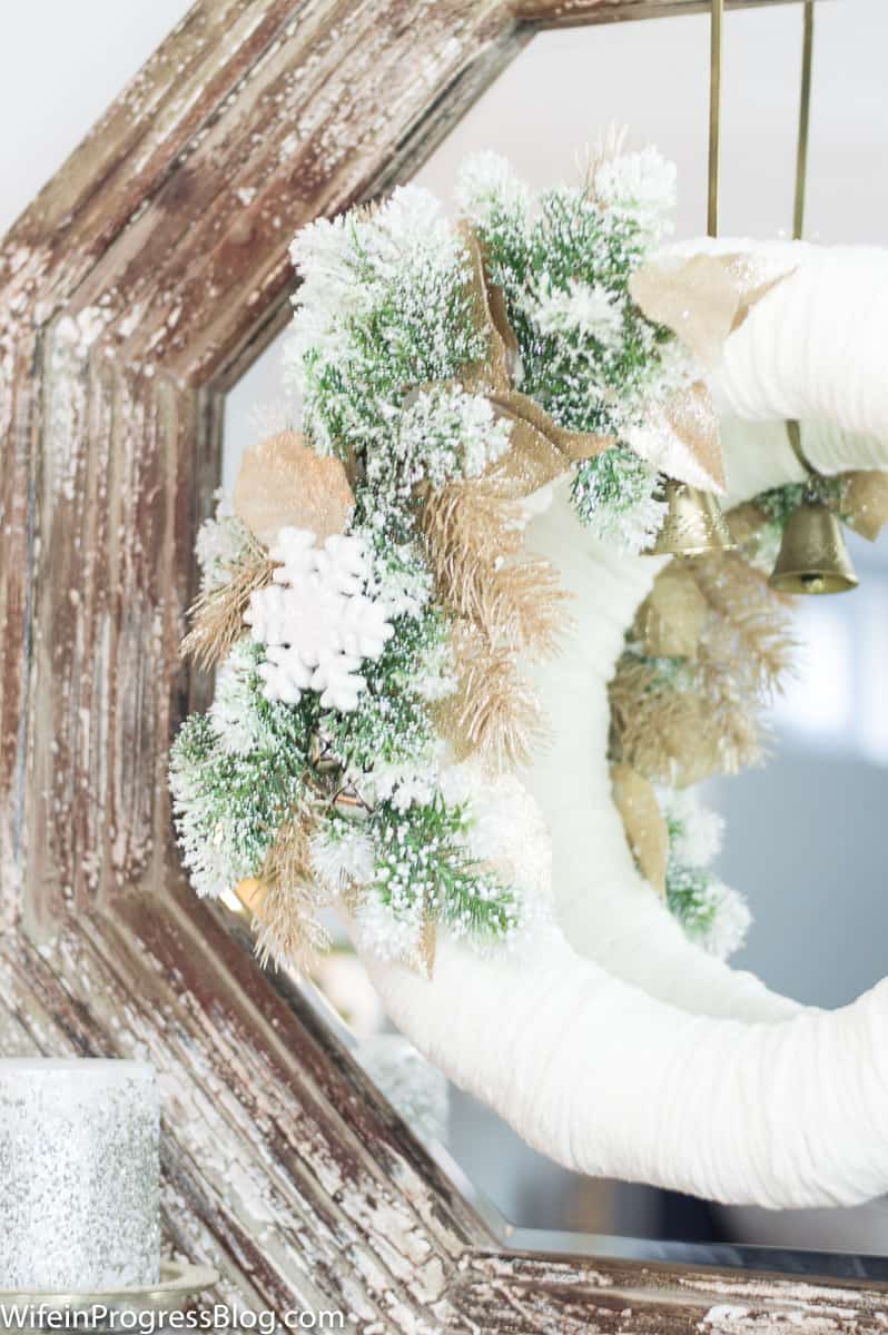 This DIY Christmas wreath is a beautiful idea for Christmas home decor