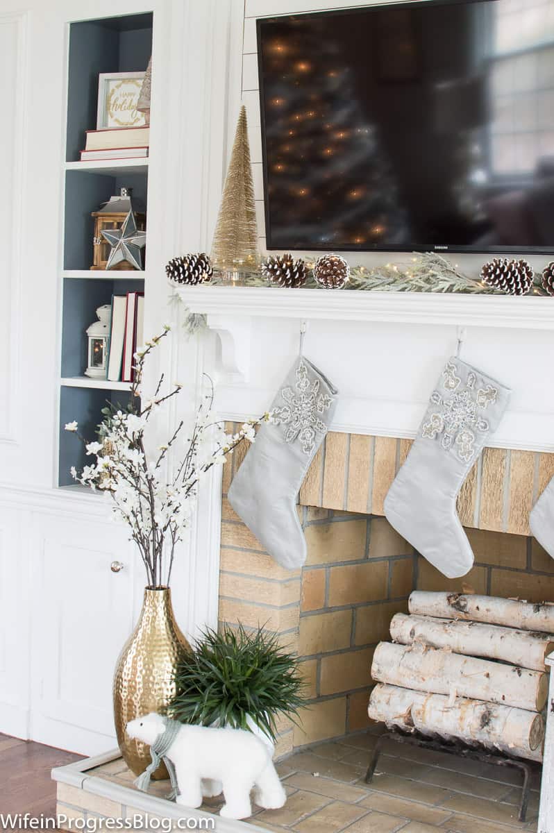 decorating a mantel with a TV above it. These are great Christmas decorating ideas for the home