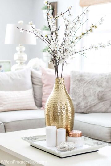 5 Reasons Why Your Coffee Table Styling Doesn't Look Quite Right
