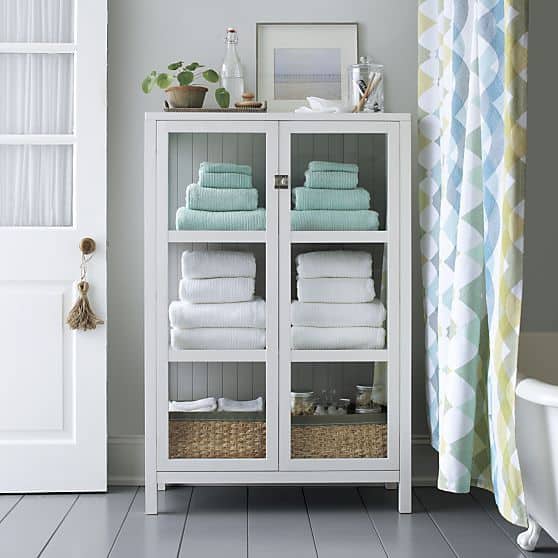 https://jennakateathome.com/wp-content/uploads/2018/01/towels-linen-closet.jpg