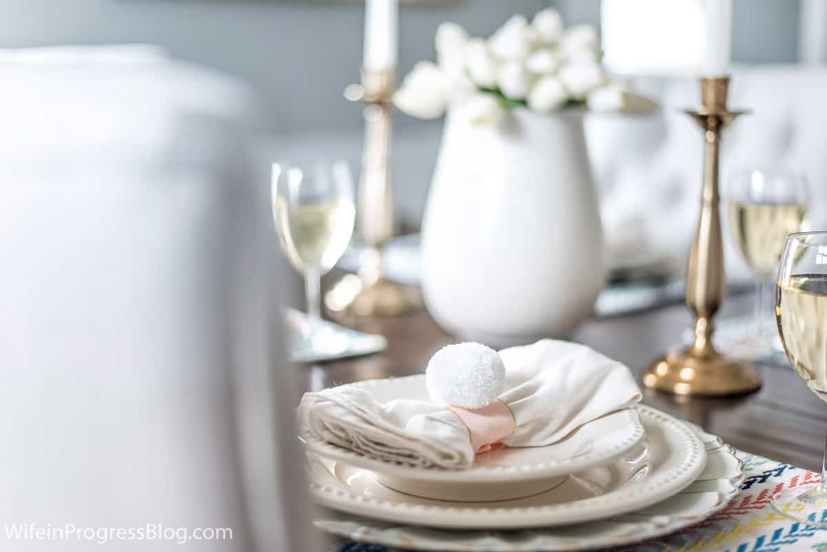 Easter table decor and DIY napkin rings