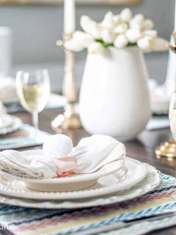 Easter table decor & DIY napkin rings