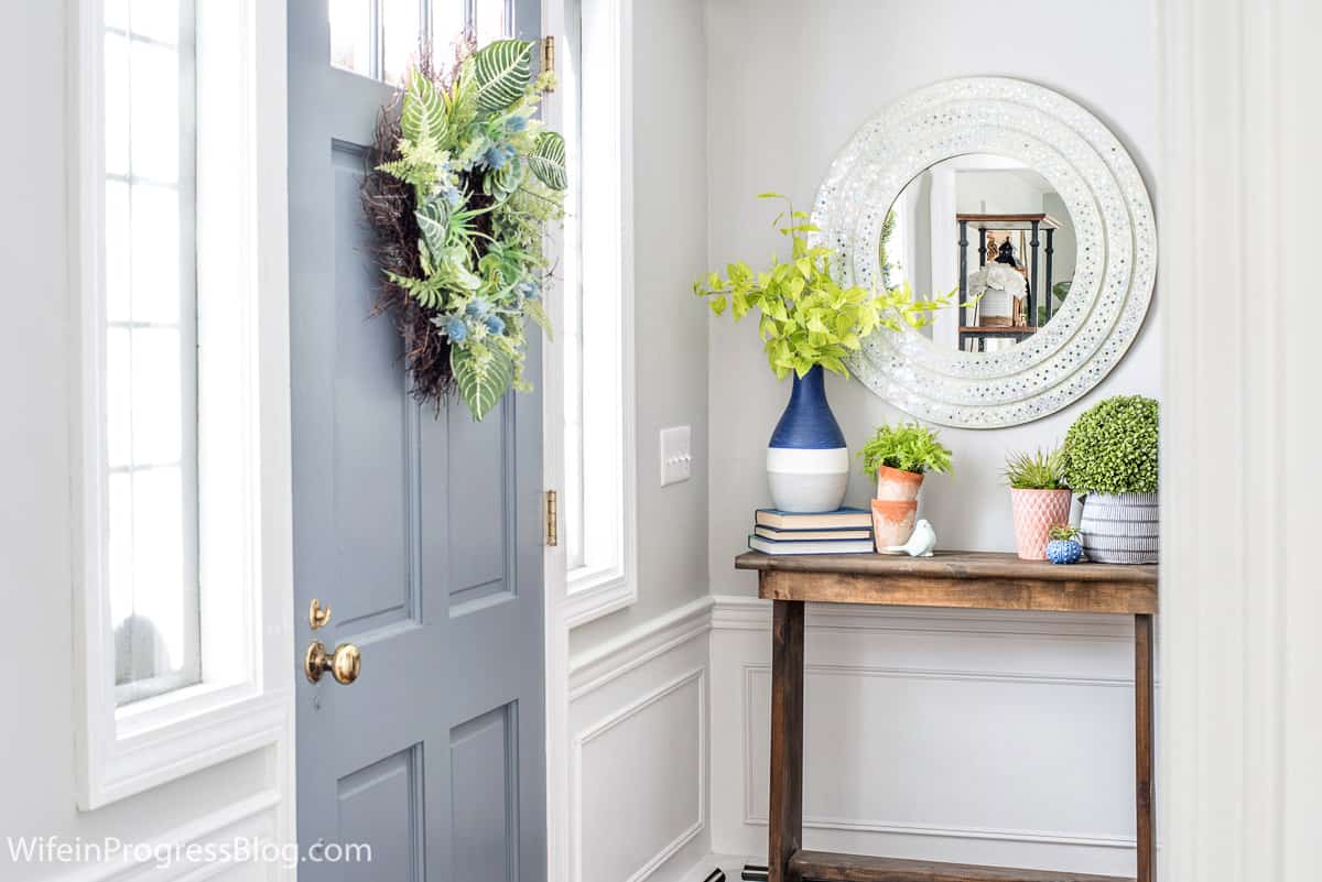 very small foyer ideas for spring decorating