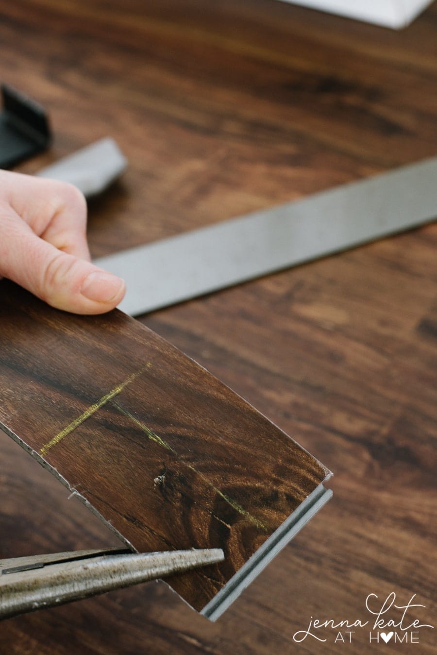 Cutting awkard measurements from the LVP flooring