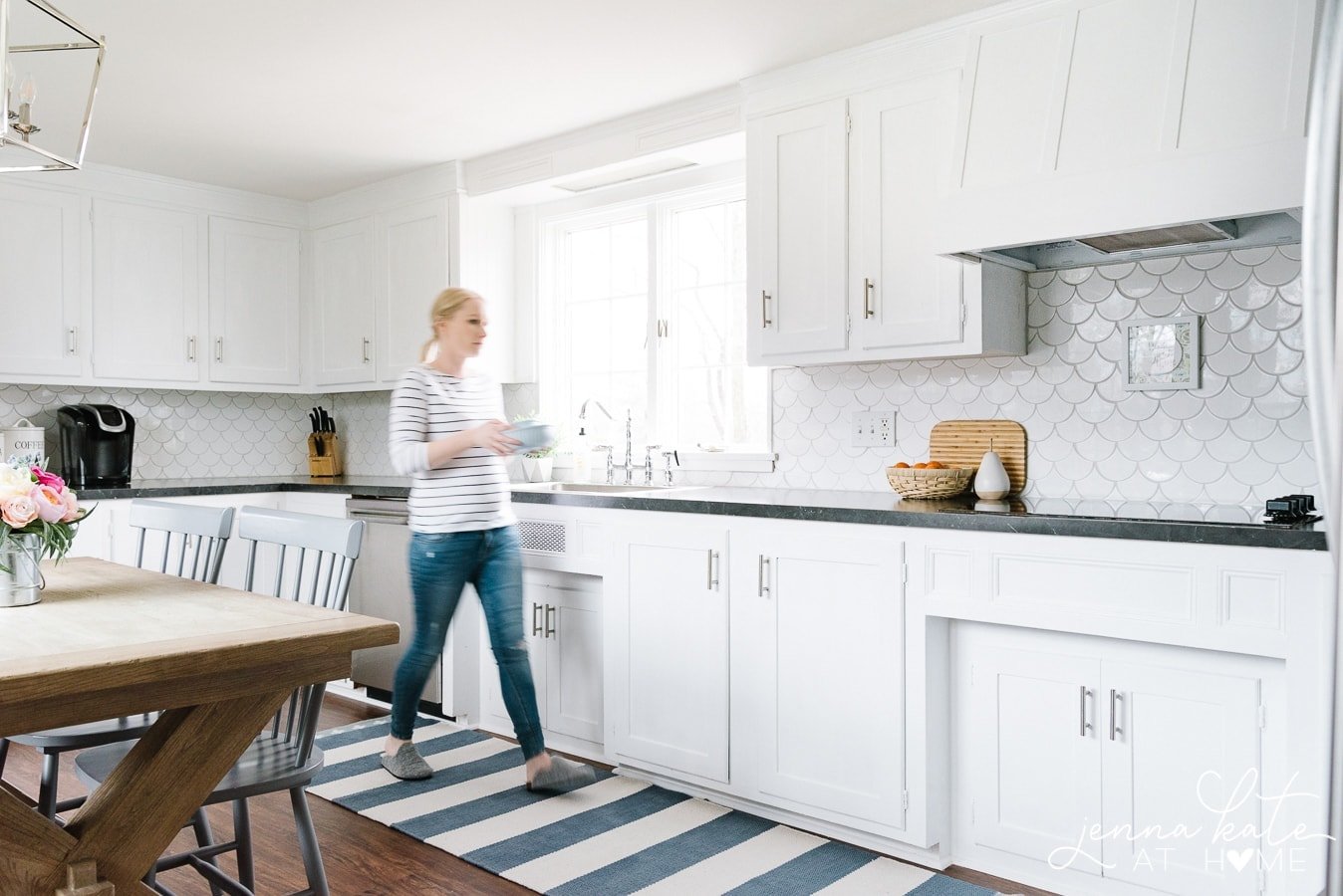 kitchen cabinets painted Sherwin Williams Extra White