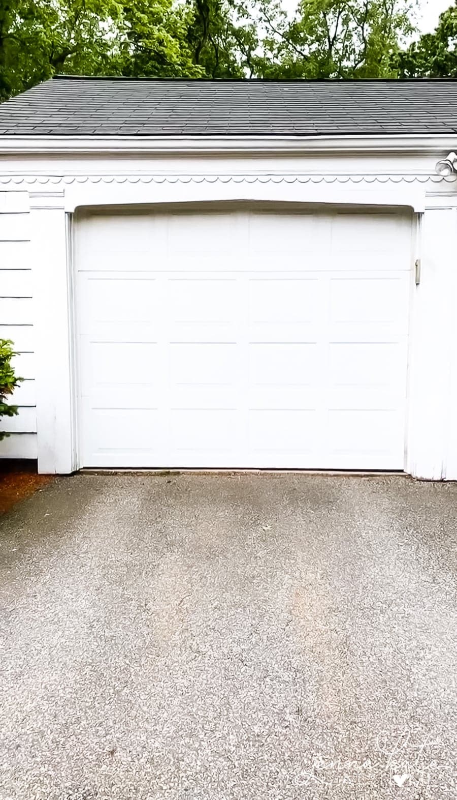 Plain garage doors before makeover