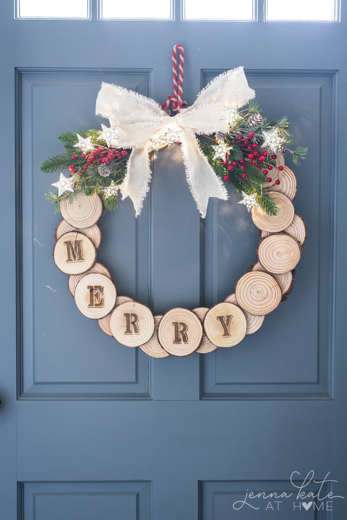 diy christmas wood slice wreath ideas
