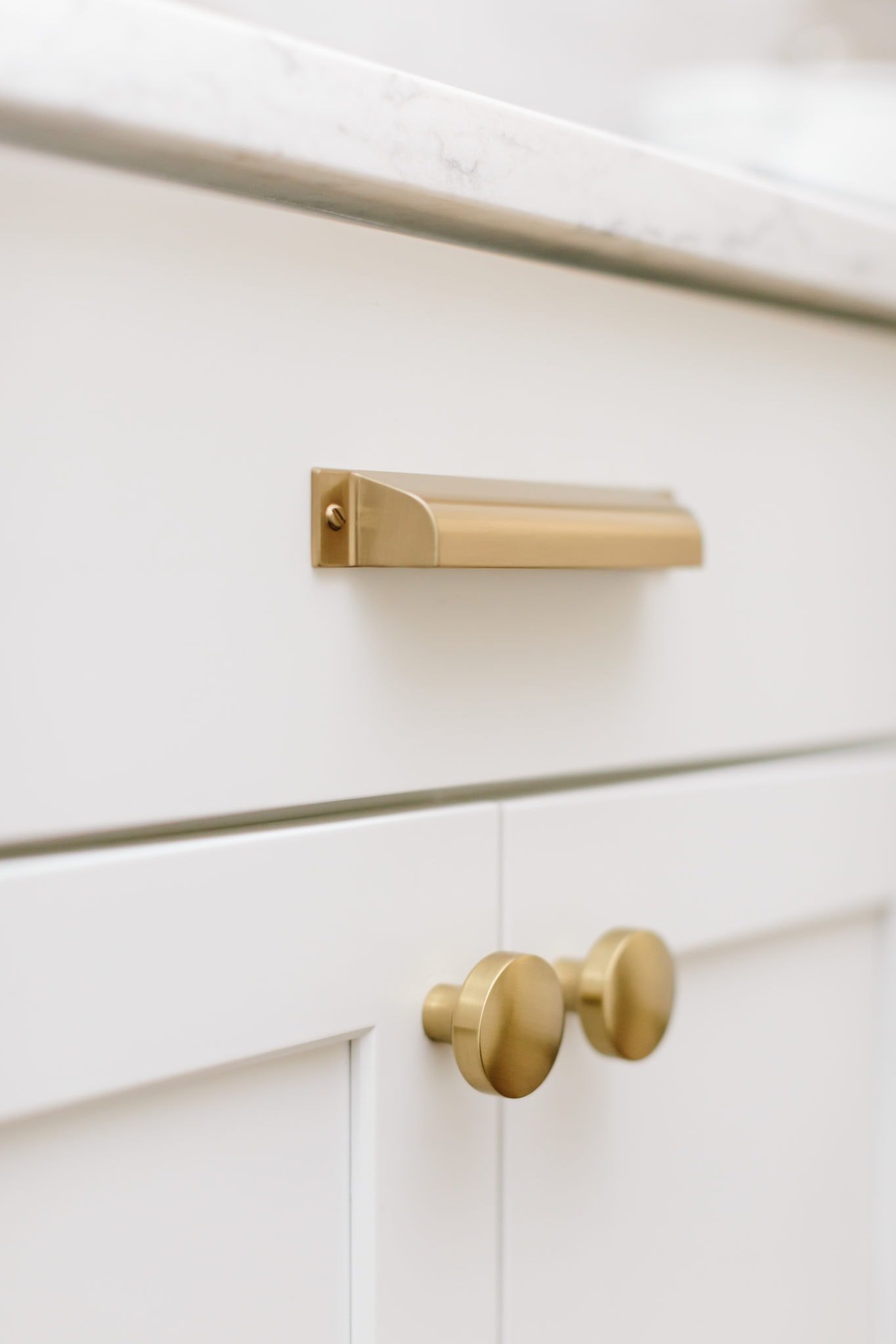 Contemporary Brass Copper Cupboard Drawer Door Cabinet Knobs Handles Pulls 