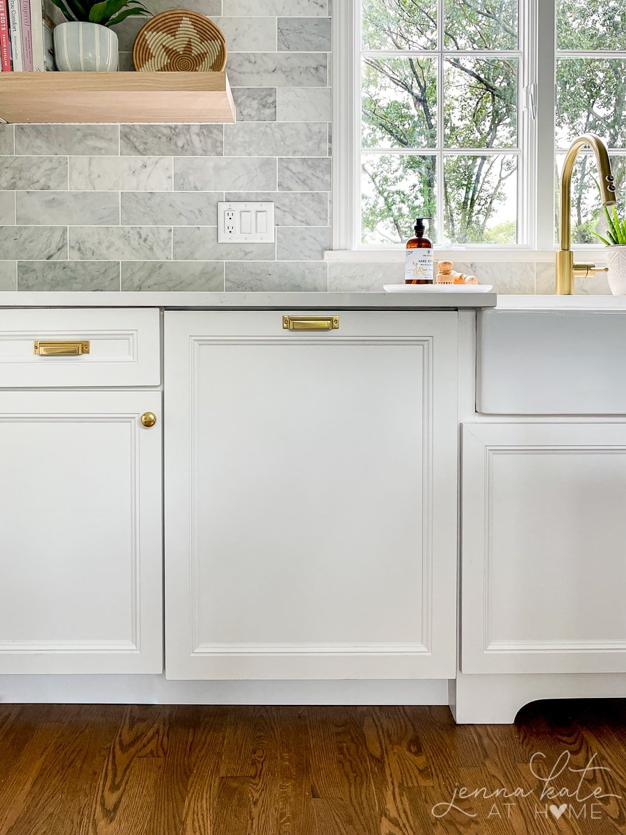 integrated dishwasher with matching cabinet panel