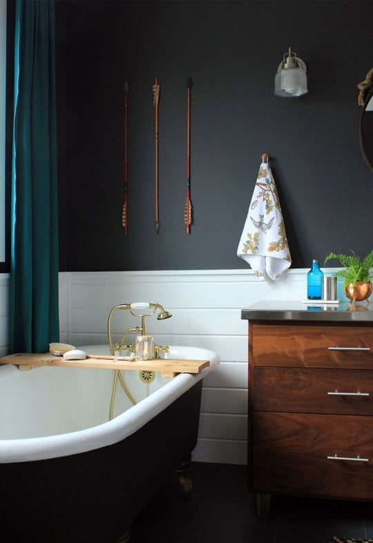 bathroom wall painted with Benjamin Moore Wrought iron.