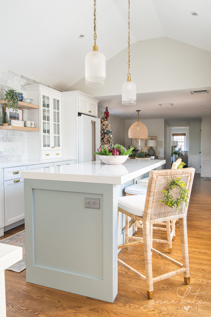 7 Simple Christmas Kitchen Decorating Ideas - Jenna Kate at Home