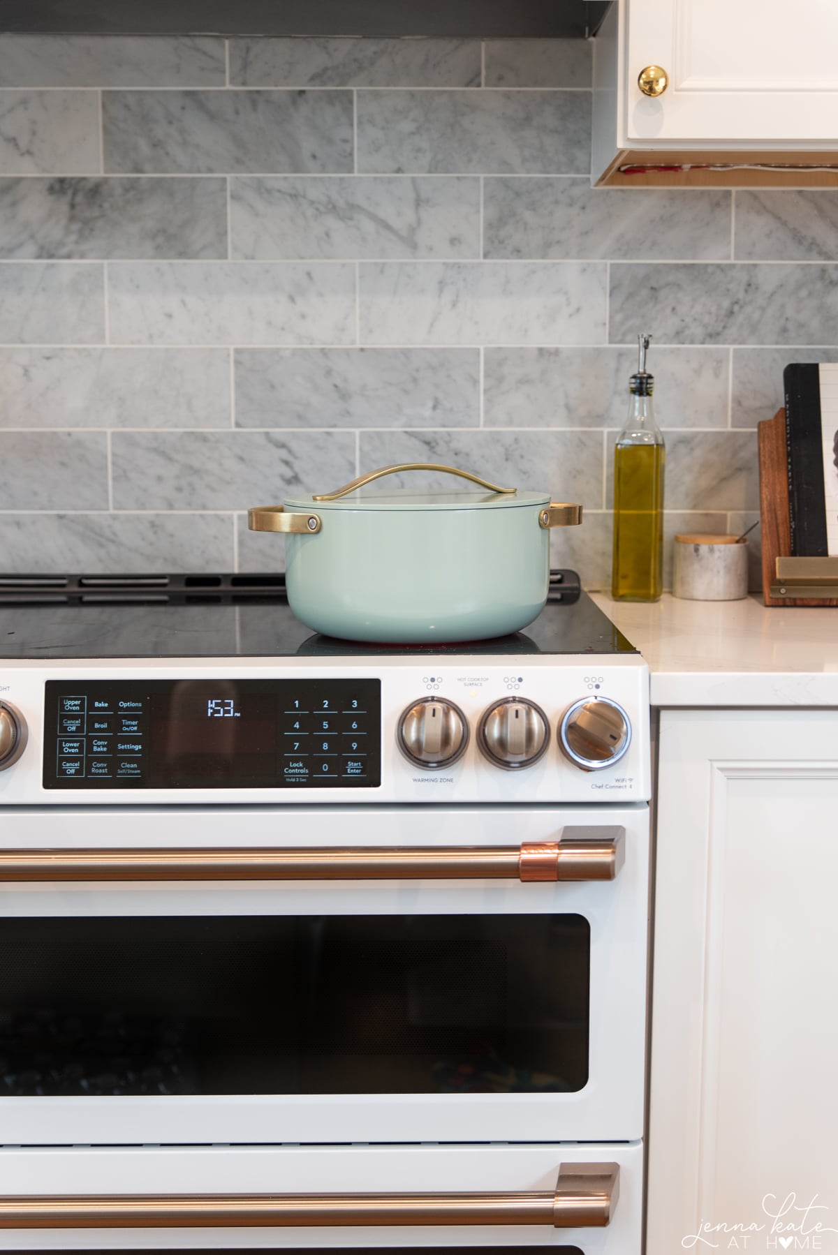 Caraway pans on stovetop - real kitchen use
