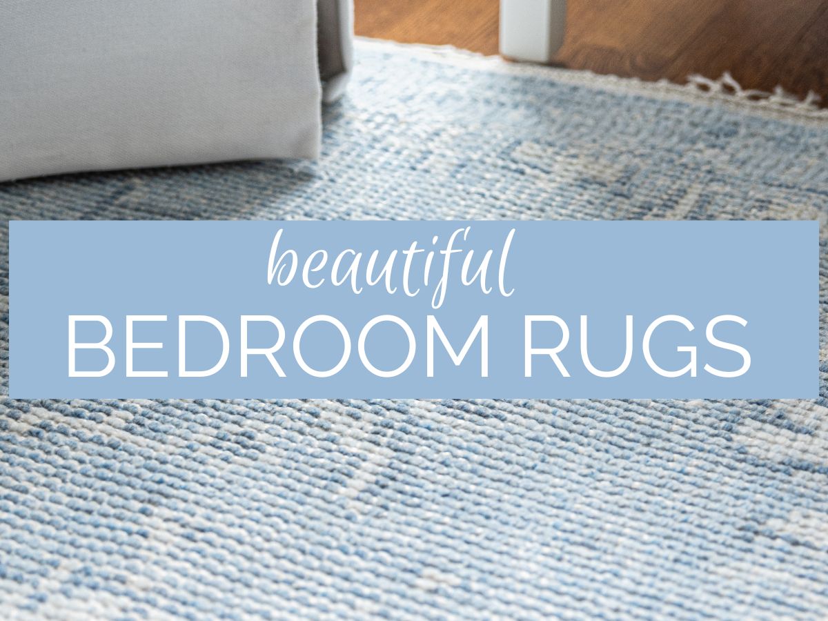 Cream And Blue Closet Rug Design Ideas