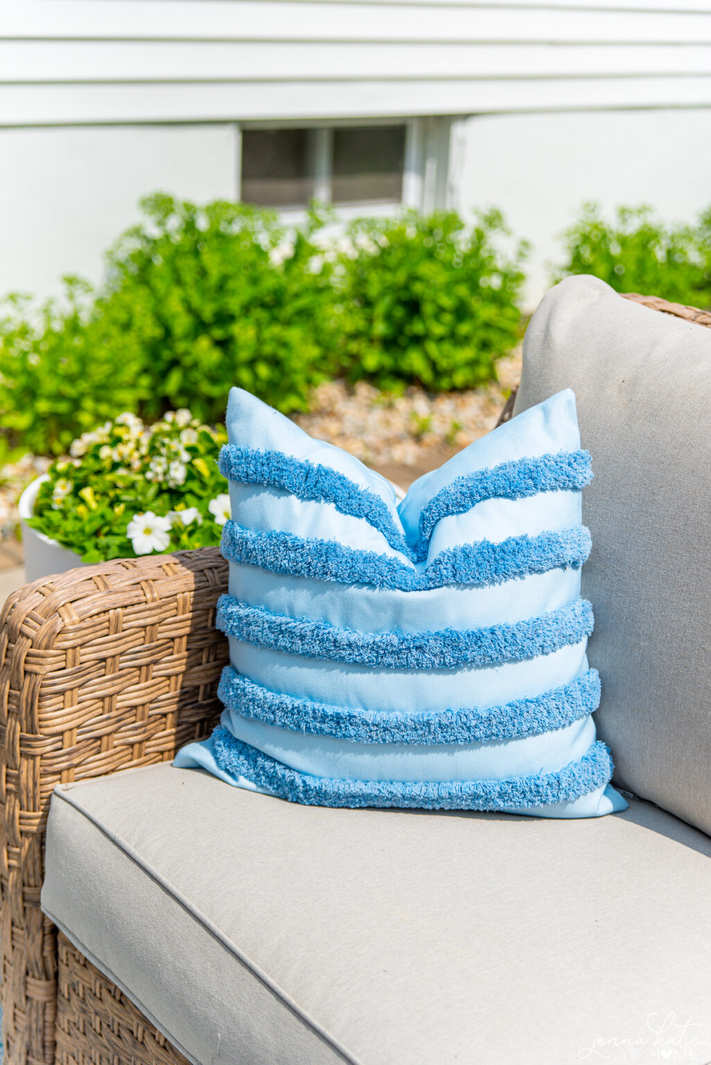 The Best Outdoor Pillows For Your Patio Jenna Kate at Home
