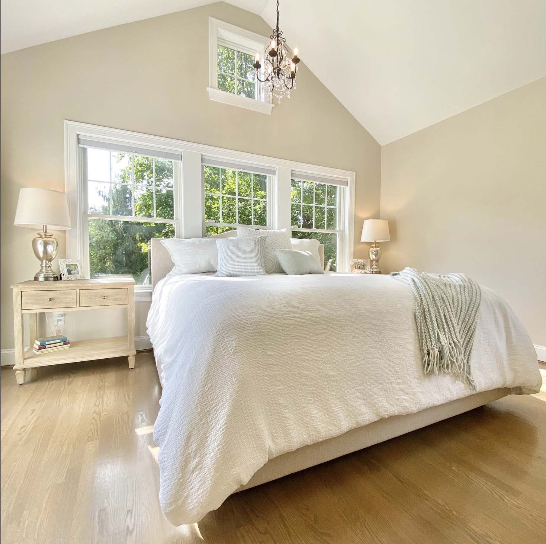 A bedroom painted with benjamin moore edgecomb grey