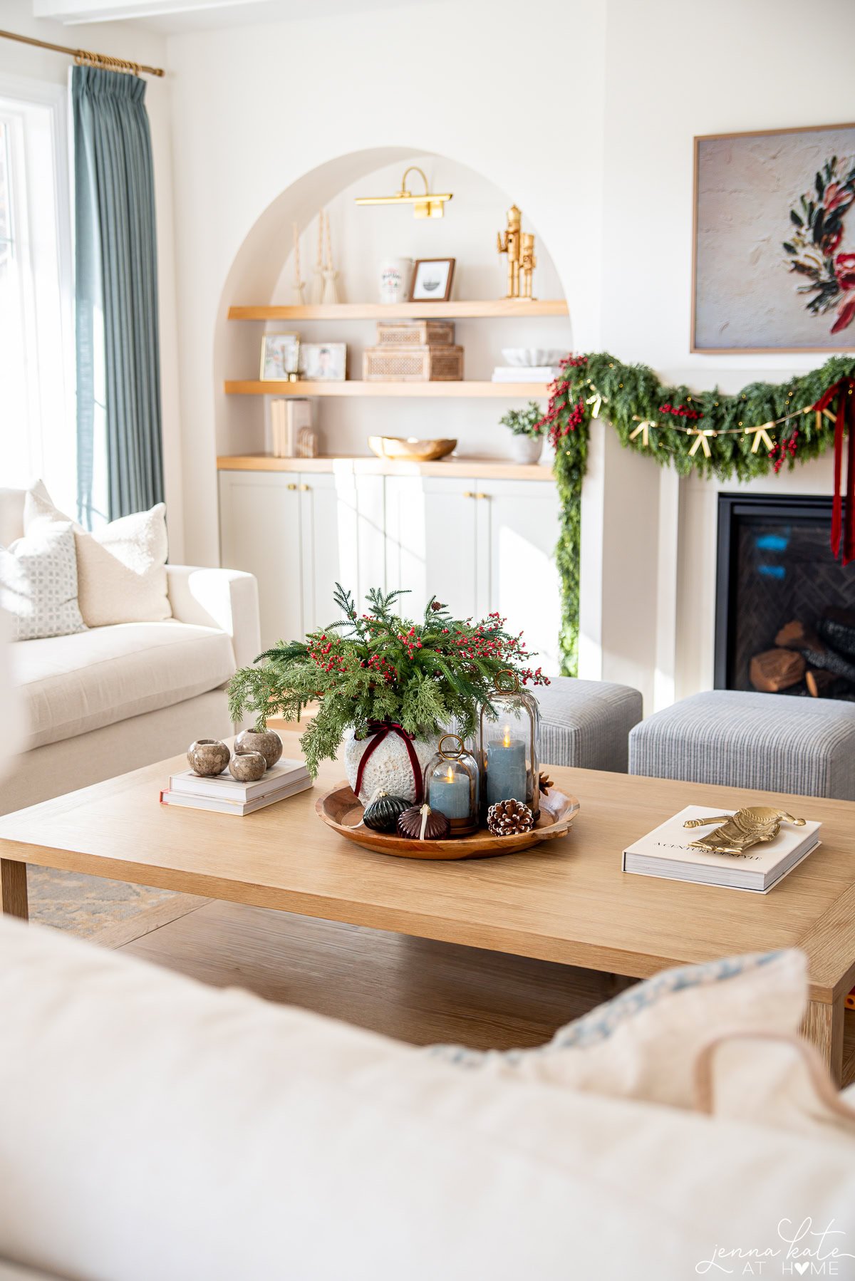 Coffee table decor for Christmas.